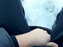 i jerk off in public park risking it all