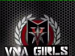 penny pax rocks her dildo outdoors in scorching sunny vibe