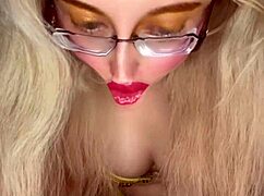 hey drag queen, shake that belly dancer vibe to the song beats?