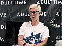 Bree Mills chats Freya Parker's lesbian porn life