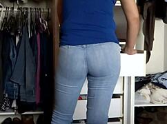 beautiful latina stepmom shows off huge ass an moans fo anal... begs hard!!