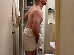 Behind the scenes backstage shower with busty latina milf Kesha Ortega and Andres Acosta bathing in lingerie