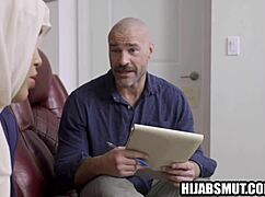 why does this hot muslim wife beg for therapist's sloppy doggystyle?