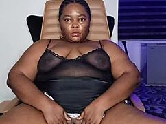 lonely mara exotic spreads her bbw ebony pussy lips for squirting toy masturbation full vid
