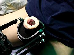 Latina Oiled Muscular Bodybuilder Machine Fucks Moans Loud