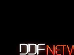 Tight pussy begs for deep pounding!