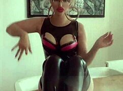 i'm the ultimate bitch findom dropping my new track today