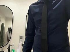 i'm hung daddy jerking off hard cumming buckets like a beast