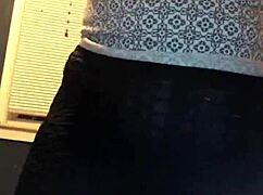 big booty wife grinds and shakes ass seductively on camera