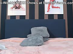 a pussy a day keeps the doctor away 😏 juicy solo at secretfriends