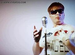 Bisexual Babes Alex Angel Kiss and Fuck in Steamy Lesbian BDSM Threesome