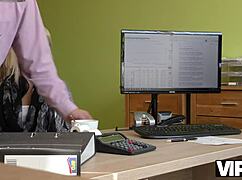 czech teen blows agent then fucks for cash in casting interview