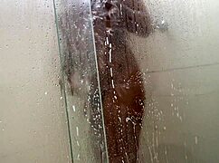 i got tipped just to spy on her taking a steamy bath