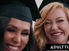 Slutty MILFs Charlie Forde Bunny Madison reverse gangbang nerd photographer