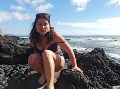 Hey stepmom, your foot fetish on this beach has me hooked!