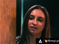 Nearsighted Milf Lexi Luna Scissoring Stepbae Hailey Rose In Lingerie