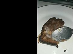 who wants bolo covered in thick hot cumshots from blowbang bukkake?