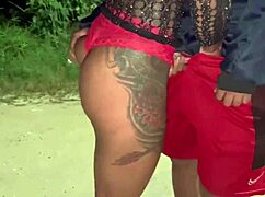 Wife flashes her body on street leaving guys totally obsessed