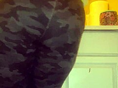 my thick ebony ass twerking hard wanna see it bounce all over