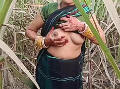 Hot desi village babe pisses outdoors in public indian style so wild 🌾🚿