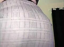 my fat ass shakes in fishnets while i dance sexy
