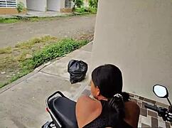 party girl waits for uber after fiesta i convince her to come back to my place 😏🍑