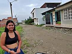 party girl waits for uber after fiesta i convince her to come back to my place 😏🍑