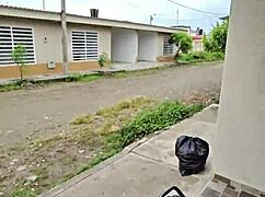 party girl waits for uber after fiesta i convince her to come back to my place 😏🍑