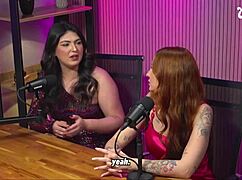 gostosa loira giving the hottest putaria show you crave right? 