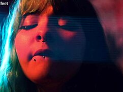 girls crave wet pussy licking feet toes over cock every time! 👅👣💦