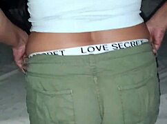 hot stepsis in shorts begs you to eat her pussy before roberto arrives