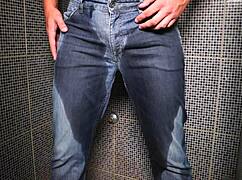 hey dude, ever seen a guy pee in his jeans outdoors then cum hard at the end?