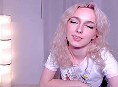 blonde teen webcam girl dances sexy then masturbates her pussy for you