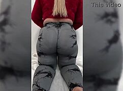 i watch my stepmilf milf clean bouncing huge ass yoga pants
