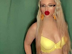 yo lost in the stars has this belly dancer goddess moving hypnotically with long nails and glasses