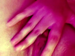my pussy creams hard on this big dildo watch me squirt