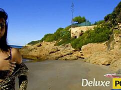 julia's skinny shaved pussy gets beach pounded by thick cock??