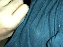 Pongo a esta señora a que me dé un buen oral rico