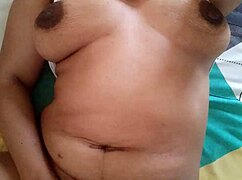 morrita estudiante gets so hot 🔥 fingering her tight wet pussy 💦 and squirting all over 😍 in bedroom solo play!
