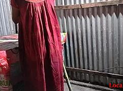 Village Bride Takes Hard Anal Chudai from Huge Cock in Ranch Webcam Fuck