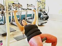 rome major pins down sofia rose's big ass and fucks crazed moans from her milf pussy