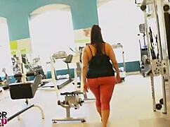 rome major pins down sofia rose's big ass and fucks crazed moans from her milf pussy