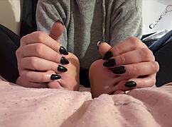 Holy Crap! Artemisia's Italian Milf Feet and Long Nails in Wild Fetish Session!