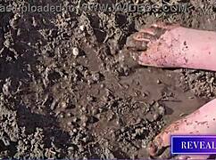 Milf indulges foot fetish fantasy with toe sucking and sexy bare soles in shower