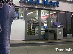 Whoa slim amateur babe slurps monster cock till cumshot