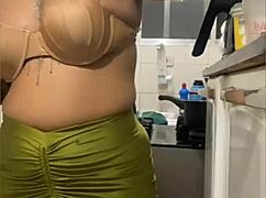 Why show my swollen young pussy flashing in mini skirt live from kitchen exhibitionist tease