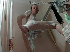 Lanatuls presents an anal enthusiast taking fast hard ass and pussy action with shampoo bottle in bathtub