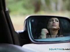 yo lesbo milf fingers teen till wild squirt happens