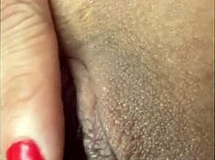 Goddessx Twitter Mlfnxtdoor Milf Squirts Wet Pussy Casually On Sofa In Homemade Solo Session