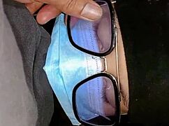 i love how this pinay's soft lips wrap my cock for creamy finish